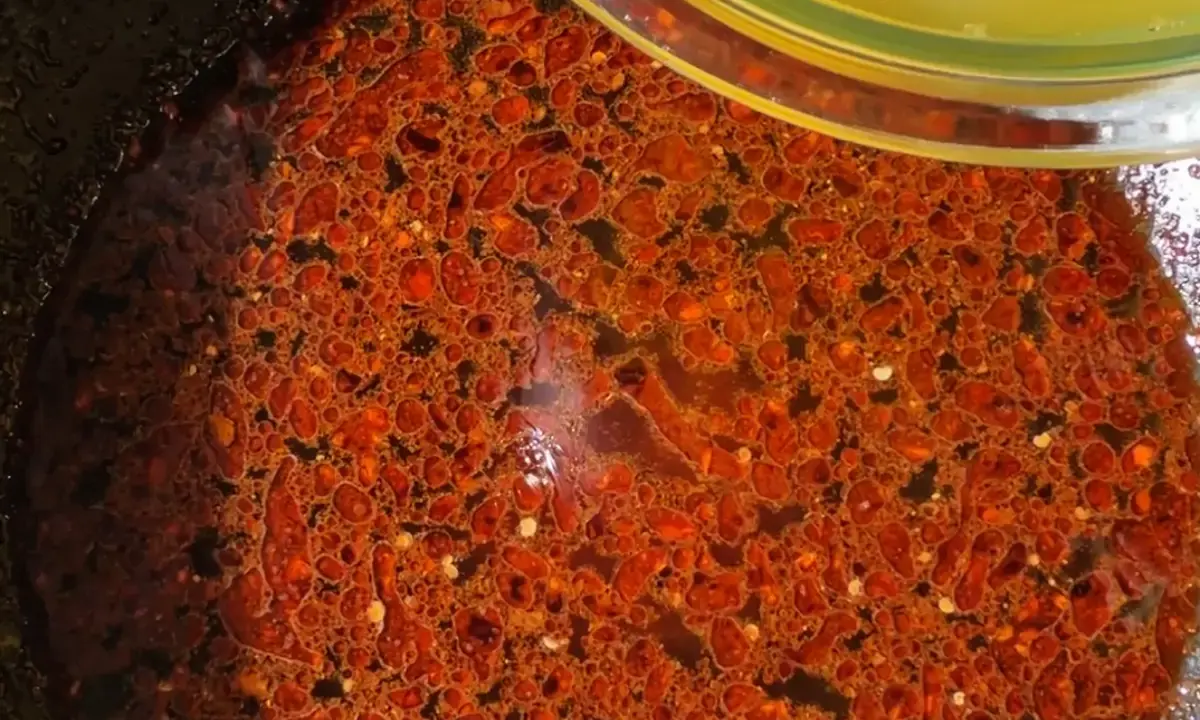 Jiangxi Steamed Eggs: A Spicy, Steamer-Free Revolution in Chinese Comfort Food