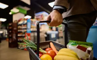 Navigating the Plate: Does Sex Dictate Optimal Vegetable Choices for Heart Health?