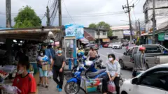 Phuket’s Culinary Heartbeat: A Deep Dive into Cham Cha Market’s Enduring Charm