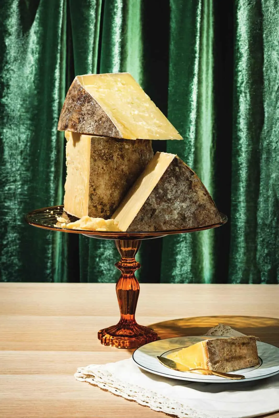 Quicke’s Vintage Cheddar: A Legacy of Judgment, Not Just Age, Graces the Holiday Table
