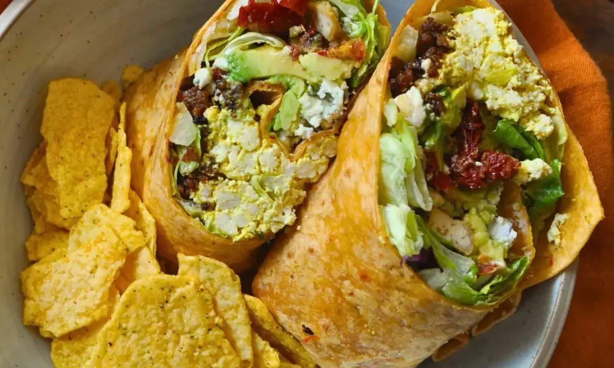 Revolutionizing a Classic: Plant-Based Cobb Salad Wraps Offer a Delicious and Effortless Vegan Alternative