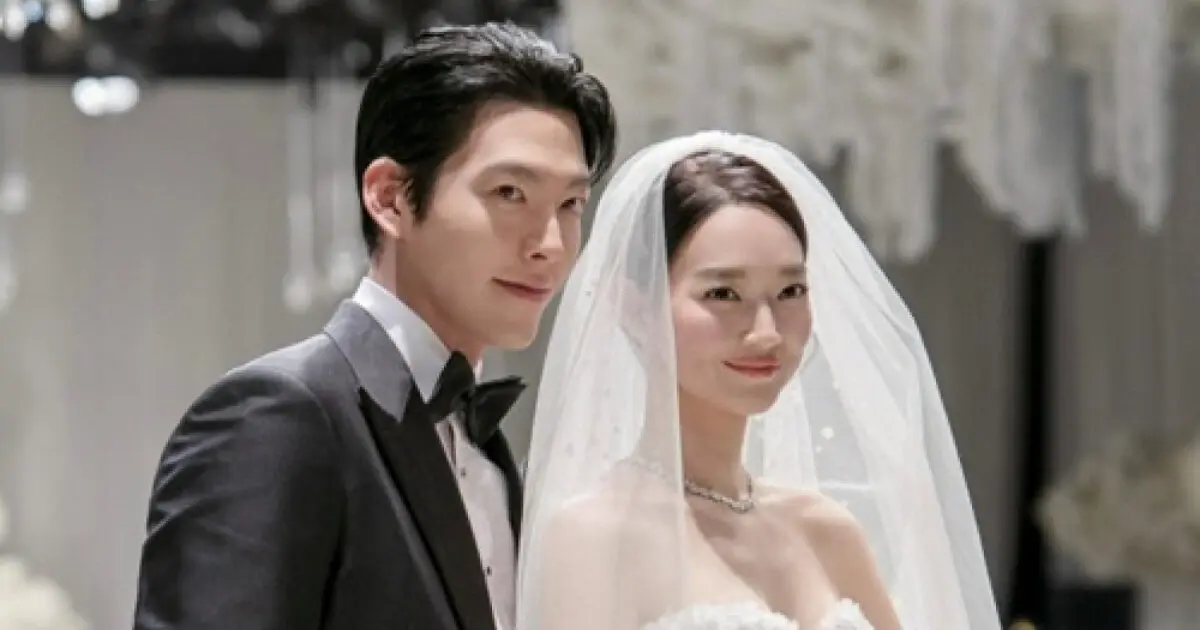 Shin Min Ah Offers a Rare Glimpse into Blissful Newlywed Life with Kim Woo Bin, Revealing Endearing Affectionate Routines