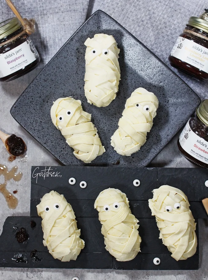 Spooktacularly Sweet: Gretchen’s Vegan Bakery Unveils "Mummy Cakes with Jammy Guts" – A Healthier Halloween Indulgence