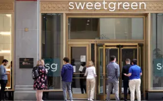 The $200,000 Salad: Sweetgreen’s Aggressive Strategy to Redefine Restaurant Management