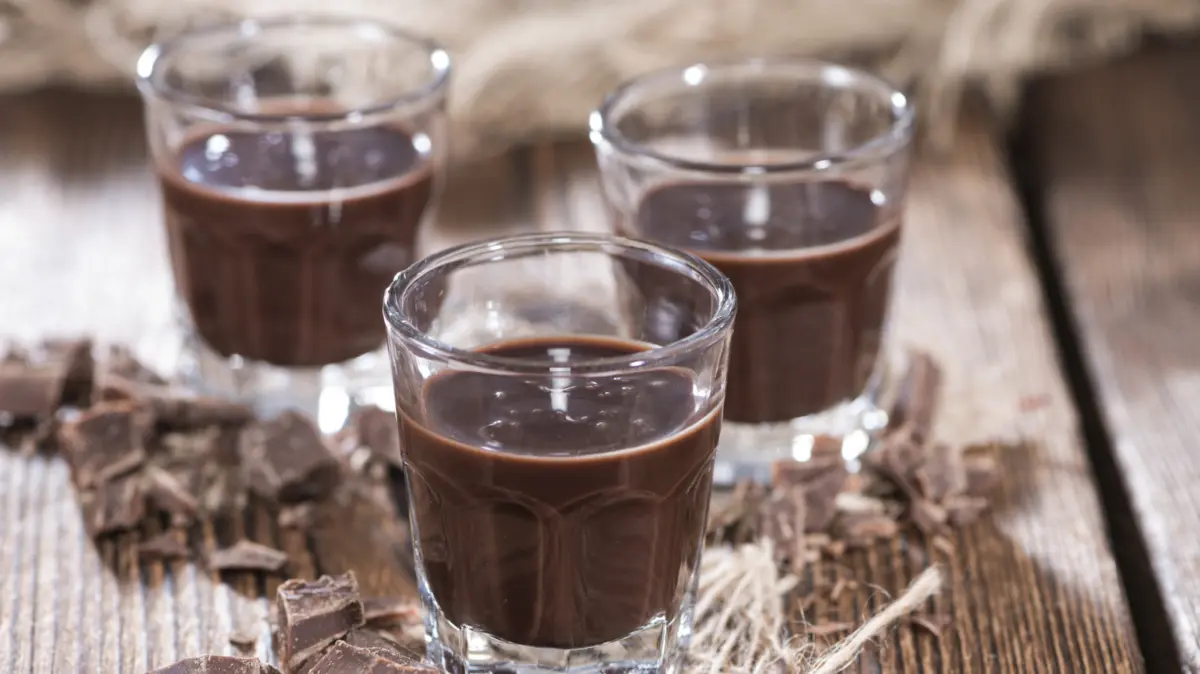 The Alchemy of Nostalgia: Reimagining the Tootsie Roll Through Modern Mixology