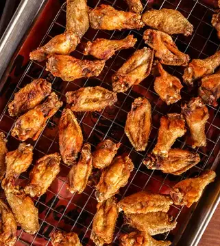 The Art of the Crispy Wing: Mastering Double-Fried Lemon Pepper Perfection