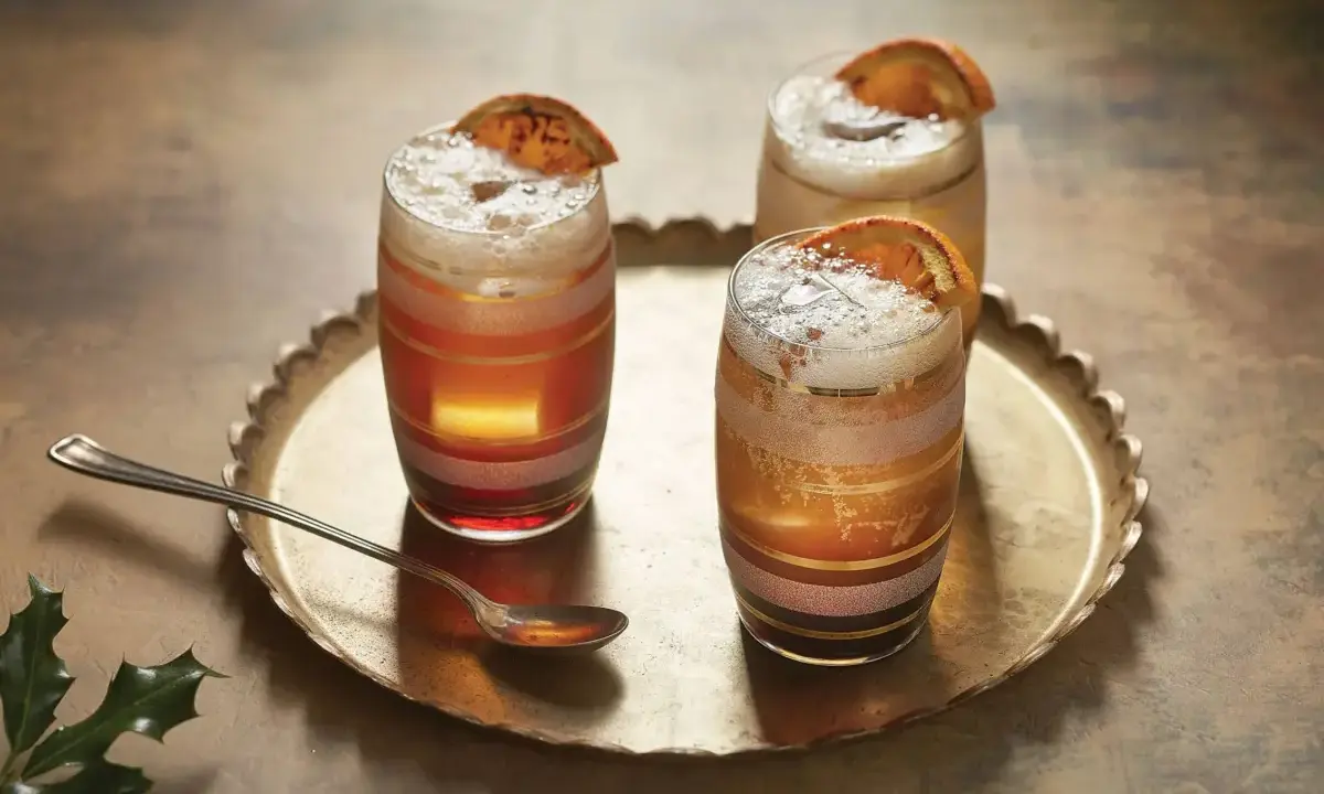 The Bitter Revolution: How Amari and Herbal Liqueurs are Redefining the 2026 Holiday Season