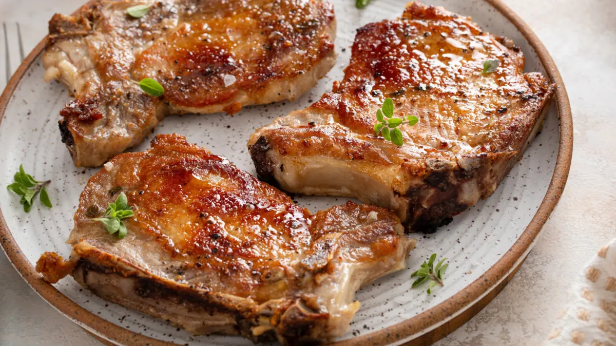 The Culinary Secret to Juicier Pork Chops: Unlocking the Power of Lemon Juice and Acidity
