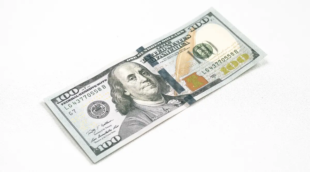 The Hidden Cost of Instant Liquidity: The Rise and Risk of Mobile Micropayment Cashing