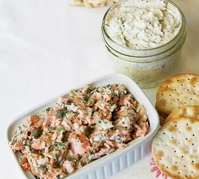 The Ultimate Guide to Cold-Weather Potluck Feasts: Bringing Warmth and Flavor to Every Gathering