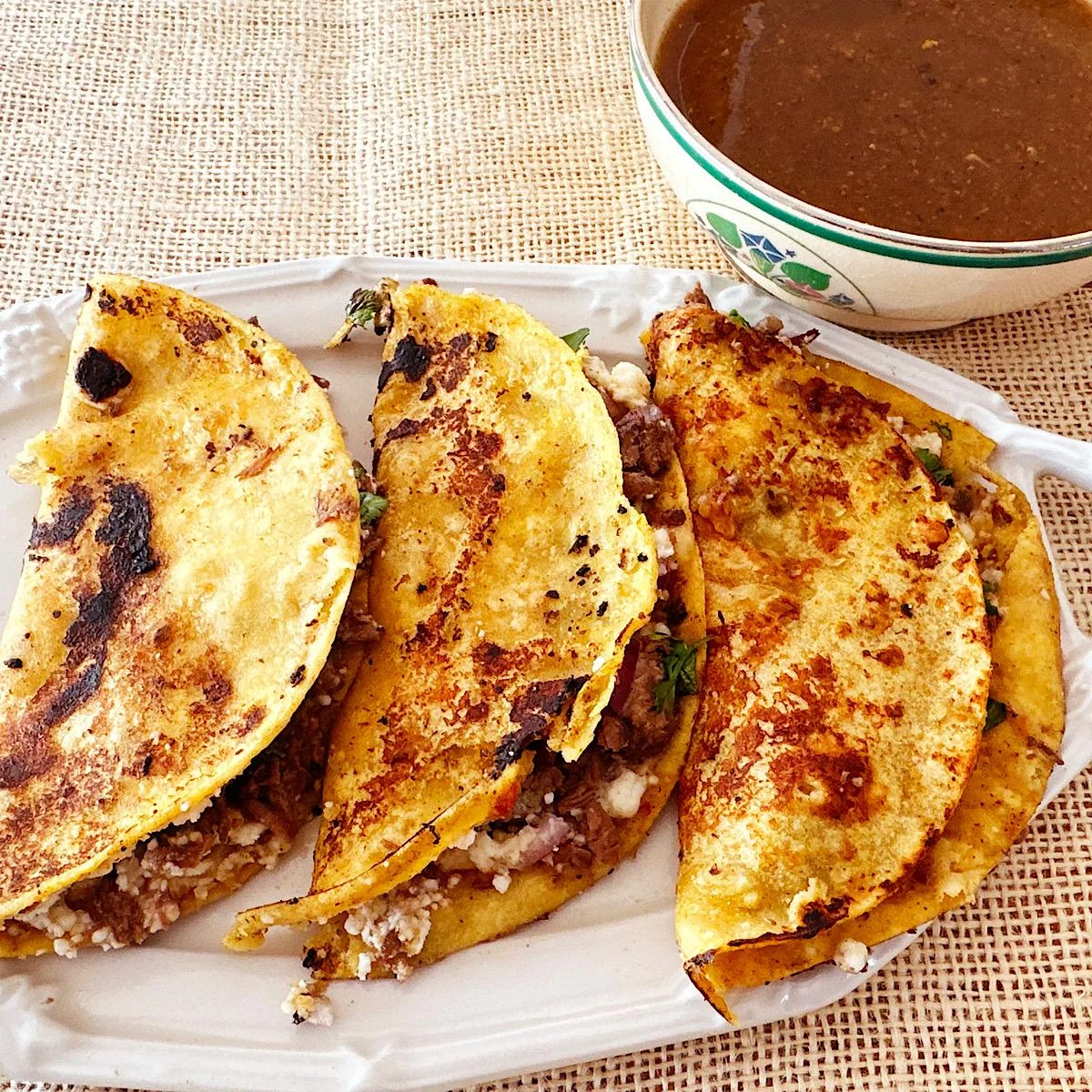 Unveiling Oaxaca’s "Little Red" Secret: A Deep Dive into Mole Coloradito
