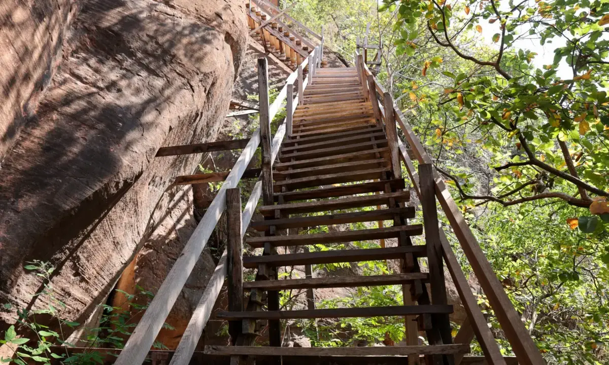 Wat Phu Tok: Thailand’s Cliffside Sanctuary of Serenity and Thrills in the Heart of Isan