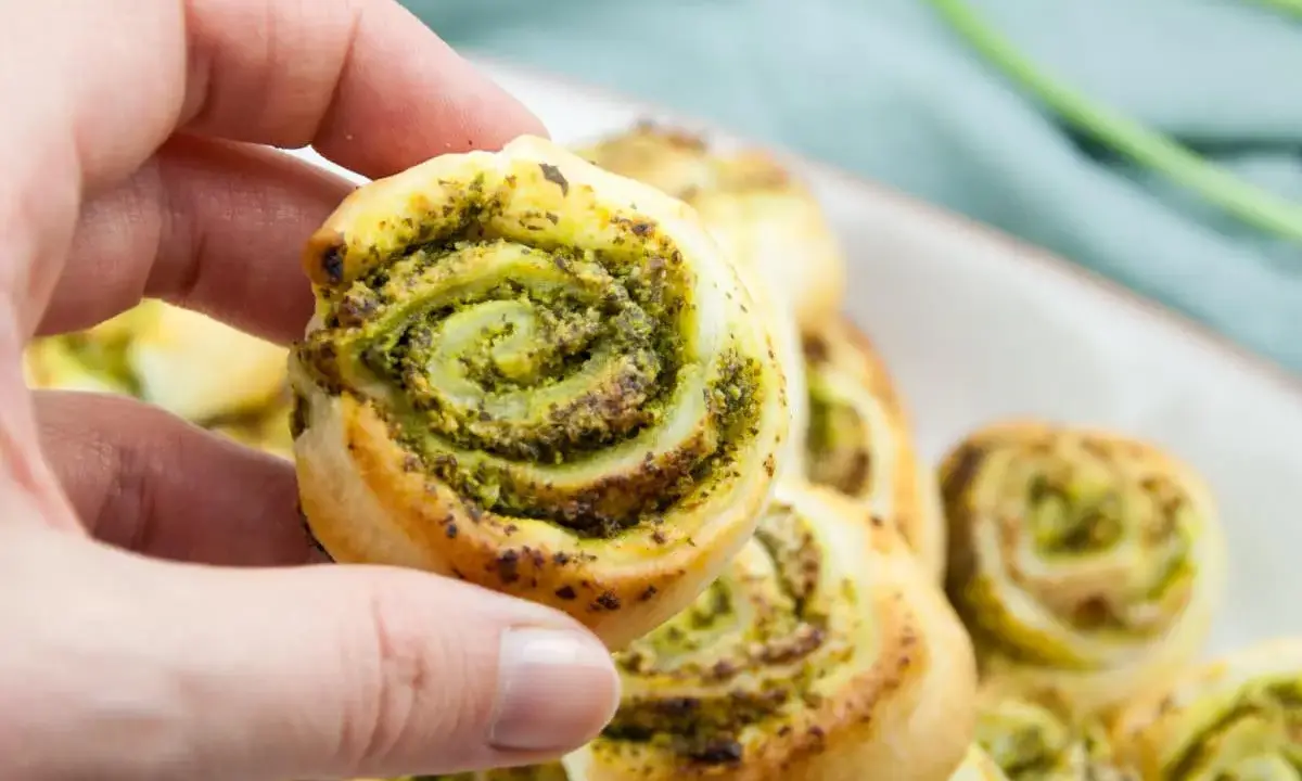 Wild Garlic Pesto Pinwheels: A Culinary Gem for Festive Gatherings